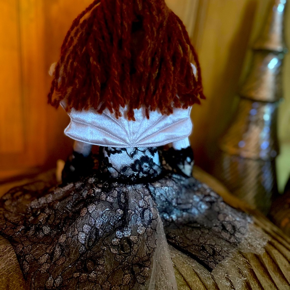 Dolls - Picture 4 of 7